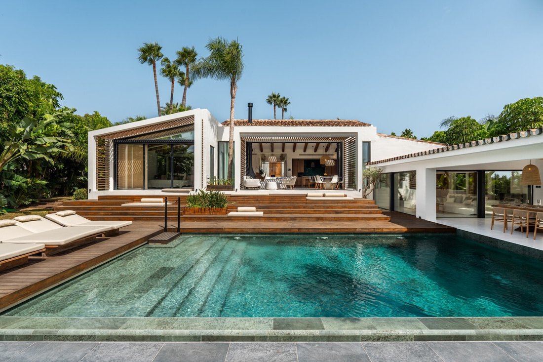 Villa in Nueva Andalucia, Marbella, Spain 4 - 18044537