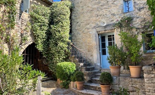 House in Goult, Provence-Alpes-Côte d'Azur, France 1