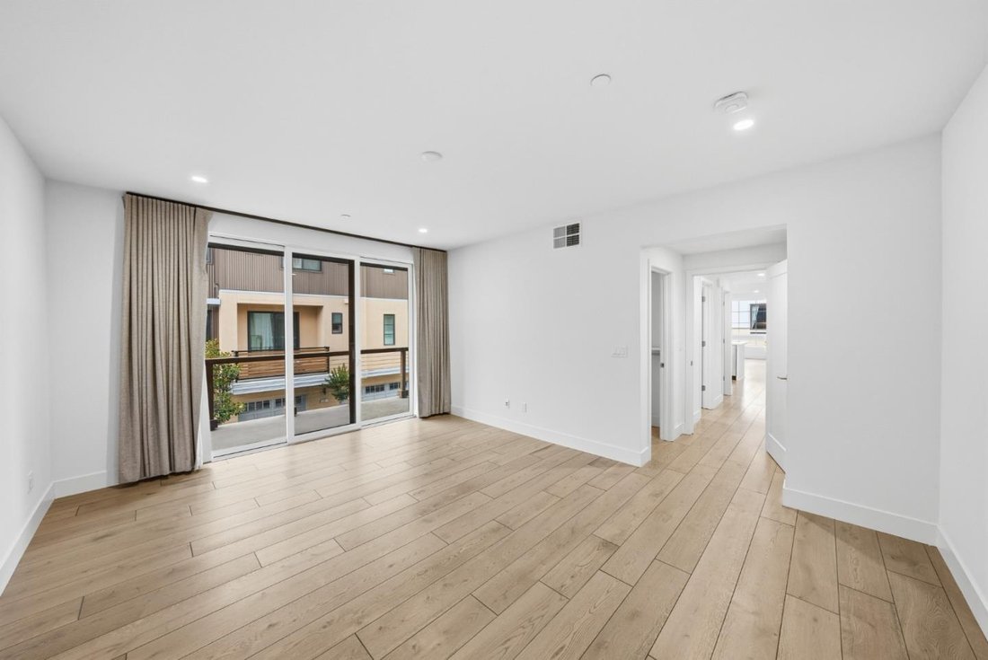 Condo in Los Gatos, California, United States 5 - 17706644