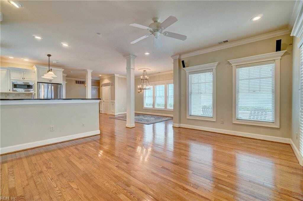 Condo in Virginia Beach, Virginia, United States 4 - 18040775