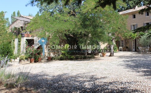 Casa a Gordes, Provenza-Alpi-Costa Azzurra, Francia 1