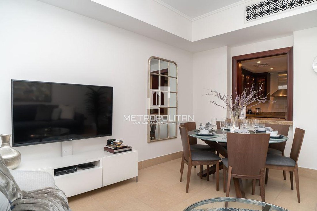 Apartment in Al Wasl, Dubai, United Arab Emirates 3 - 18038703