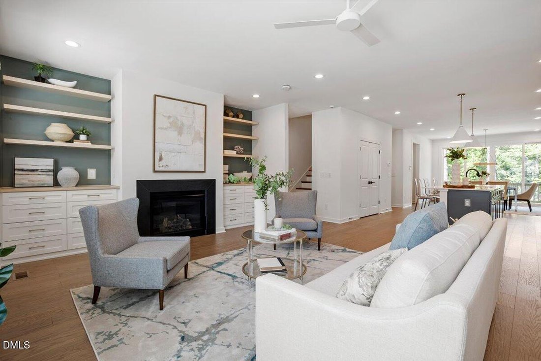 Townhouse in Raleigh, North Carolina, United States 1 - 18048122