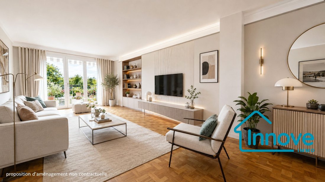 Apartment in Domaine National du Château, Versailles, France 2 - 17512860