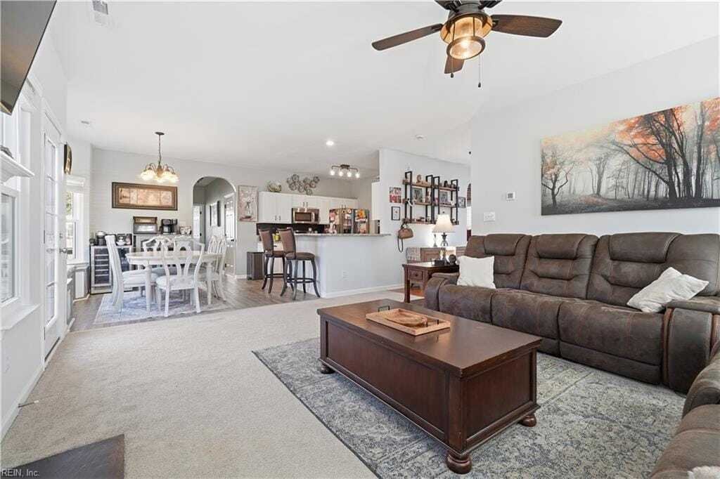 House in Suffolk, Virginia, United States 5 - 18040693