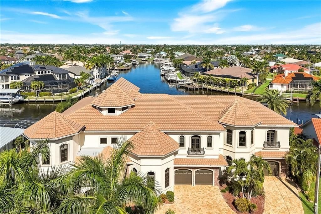 House in Cape Coral, Florida, United States 1 - 17343464