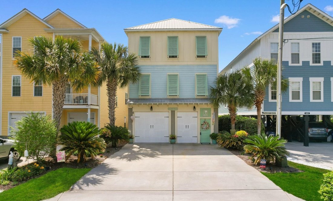 House in Surfside Beach, South Carolina, United States 1 - 18039970