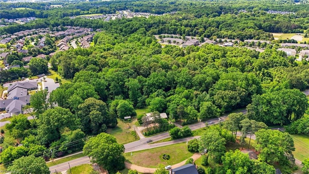 Land in Mooresville, North Carolina, United States 2 - 18047535