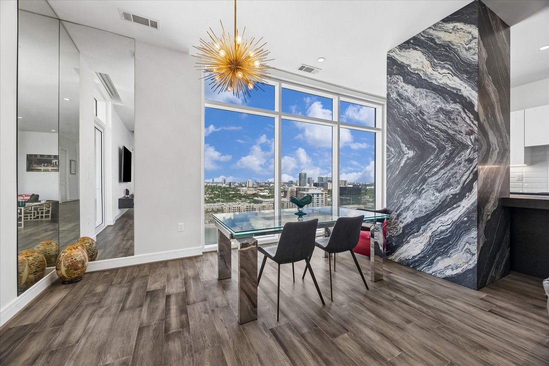 Condo in Houston, Texas, United States 4 - 18037278