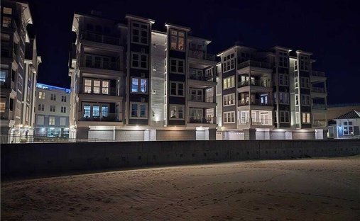 Condo in Virginia Beach, Virginia, United States 1
