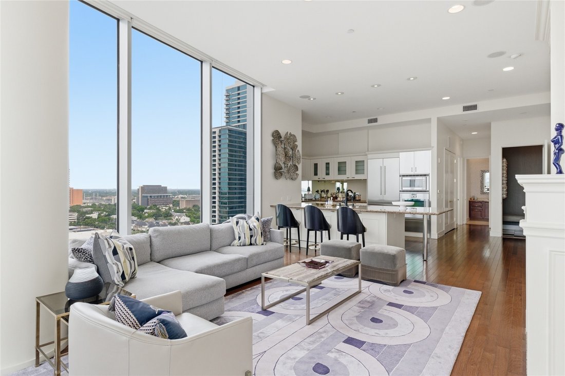 Condo in Houston, Texas, United States 1 - 18045396