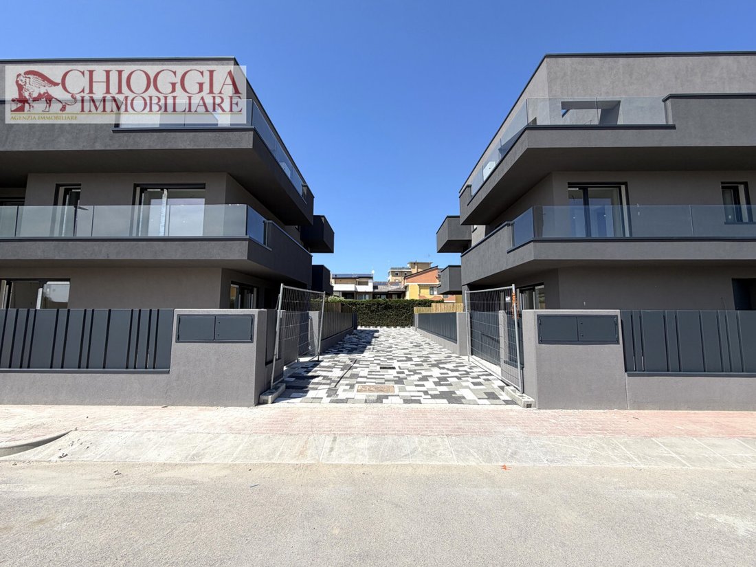 House in Sottomarina, Chioggia, Veneto 3 - 15860371
