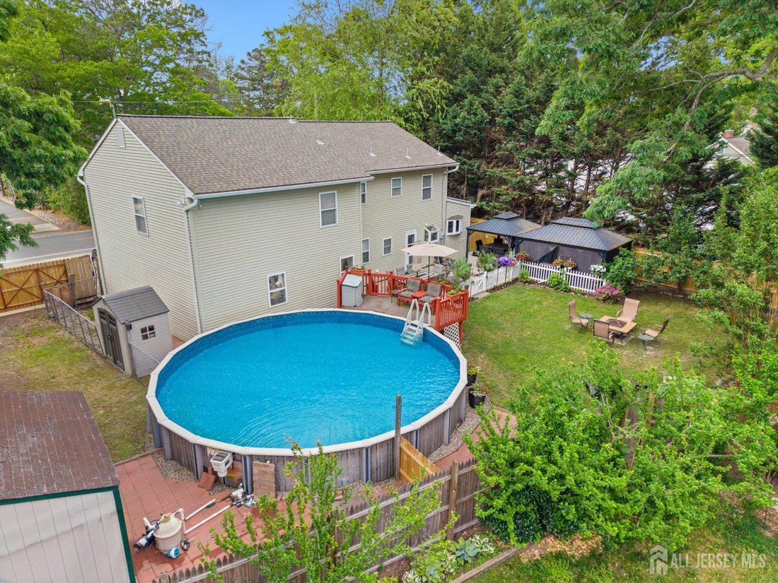 House in Brick Township, New Jersey, United States 3 - 18045546