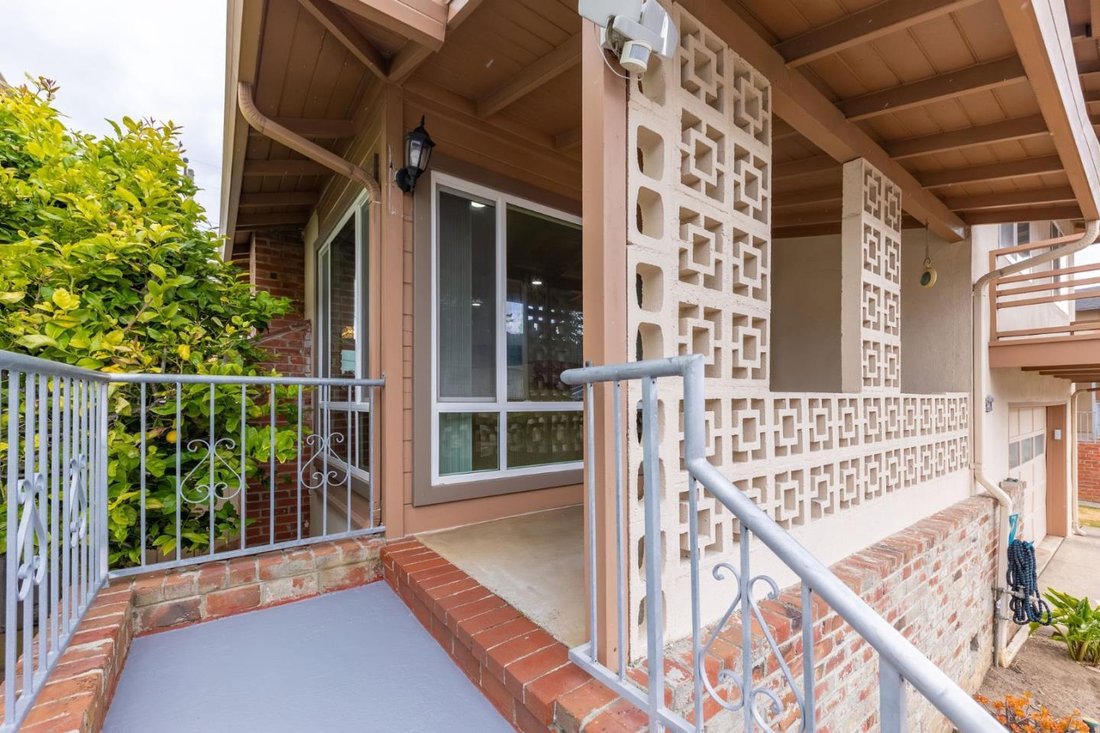 House in South San Francisco, California, United States 3 - 18043958