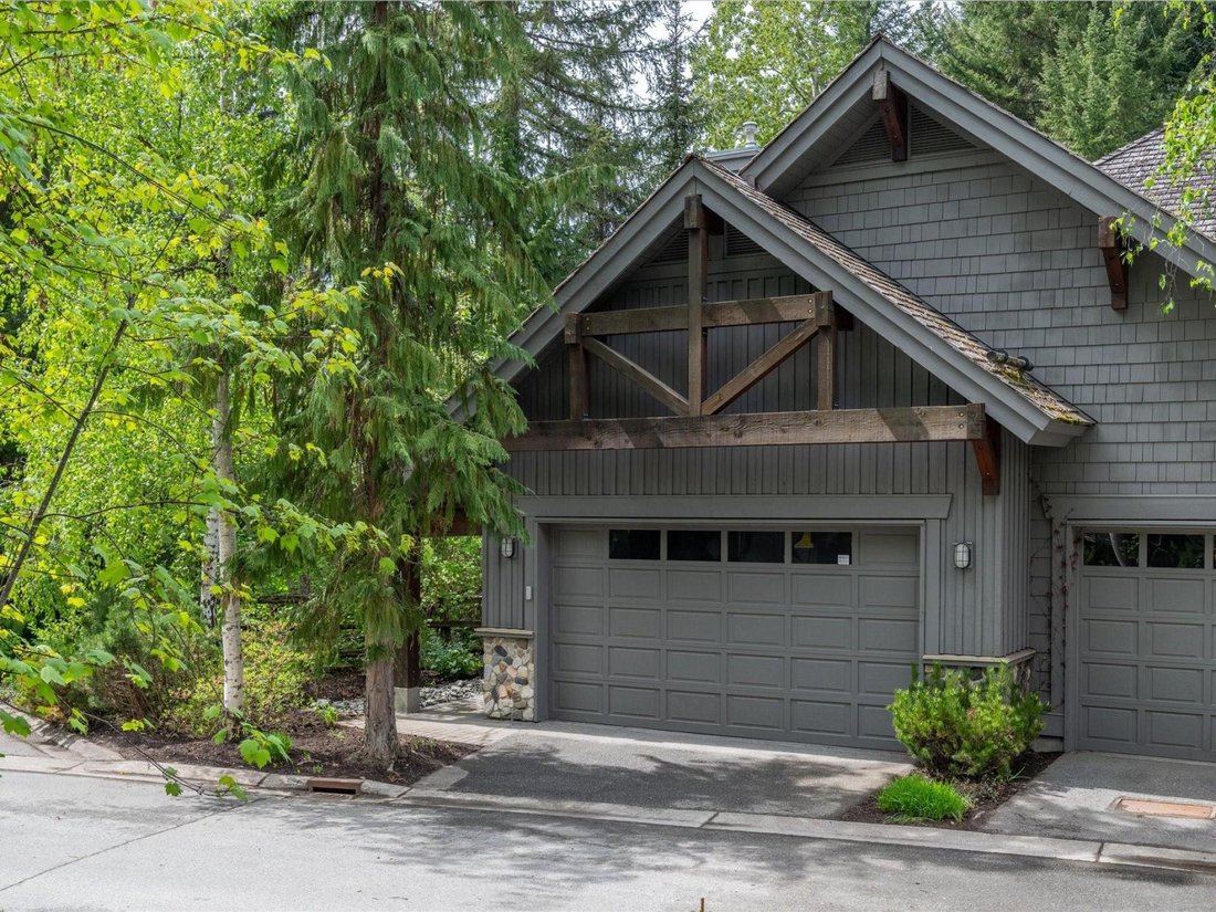 Whistler, British Columbia, Canada 2 - 18043070