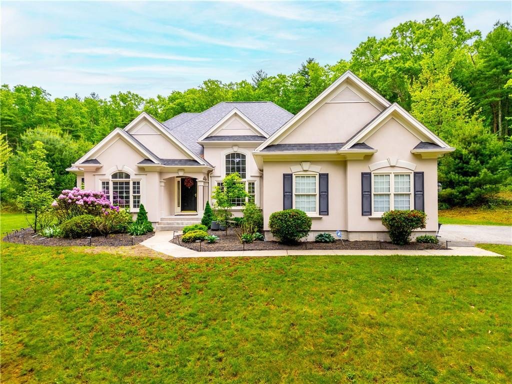 House in North Smithfield, Rhode Island, United States 1 - 18035873