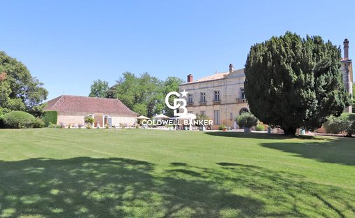 Castello a Lamonzie-Saint-Martin, Nuova Aquitania, Francia 1