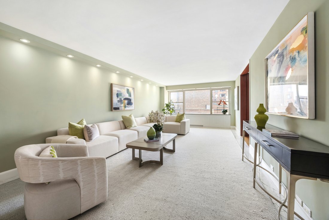 Co Op in New York, New York, United States 2 - 18026079