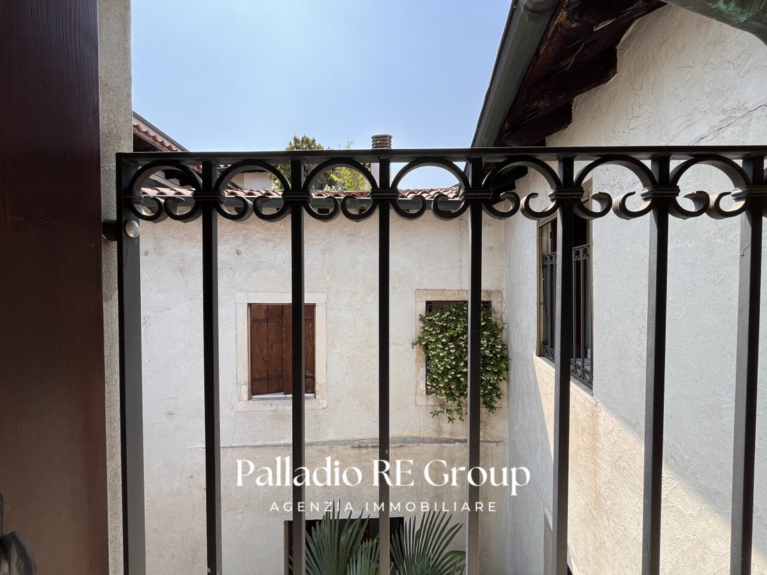 Apartment in Center, Vicenza, Veneto 3 - 18045832