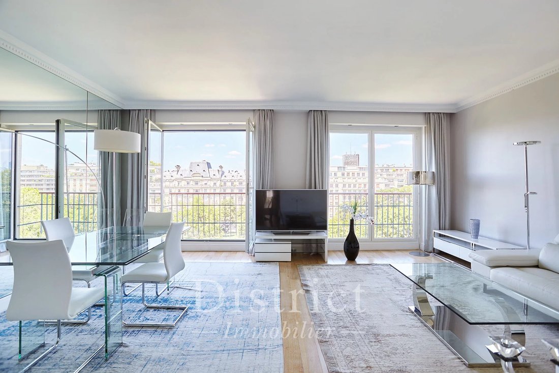 Apartment in Porte Dauphine, Paris 16e Arrondissement, Paris 2 - 12034345