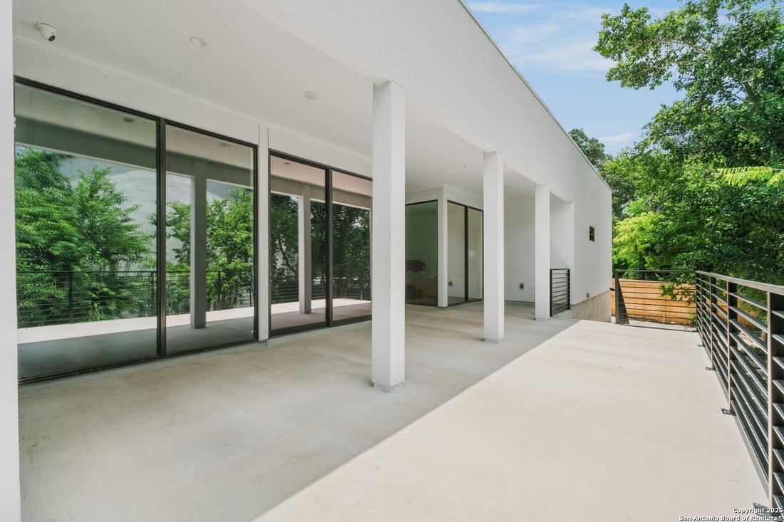 House in San Antonio, Texas, United States 3 - 18042558