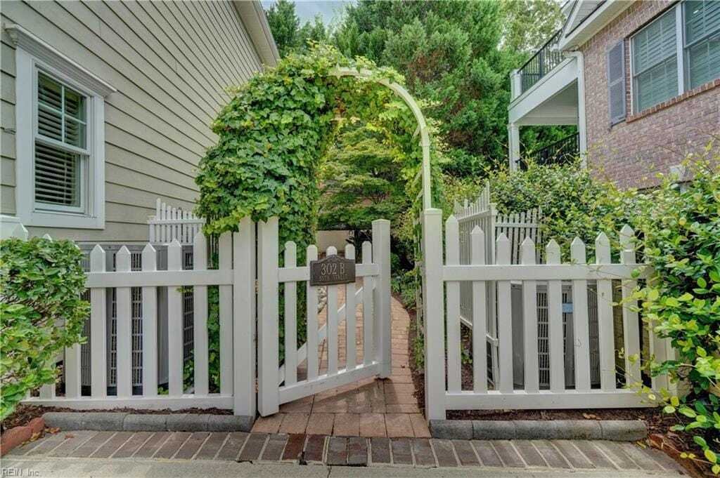 Condo in Virginia Beach, Virginia, United States 1 - 18040775
