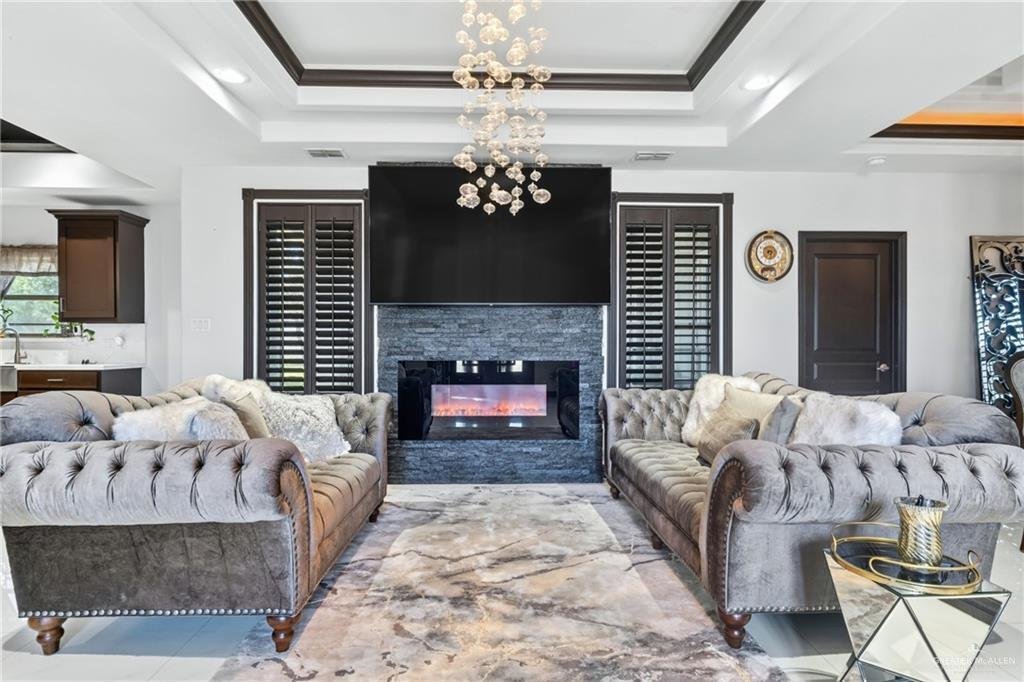 House in Elsa, Texas, United States 3 - 18044111