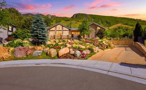 House in Cottonwood Heights, Utah, United States 1