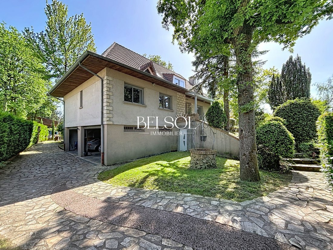 House in Sucy-en-Brie, Ile-de-France, France 1 - 18043494