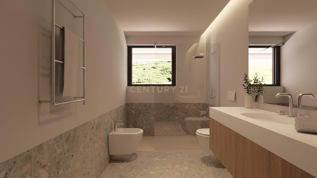 Apartment in Alges, Lisbon, Portugal 4 - 18039307