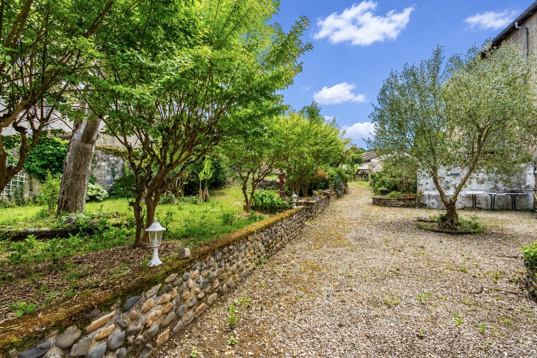 House in Auvillar, Occitania, France 4 - 18044642