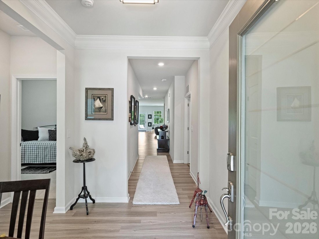 House in Mount Holly, North Carolina, United States 3 - 18042973