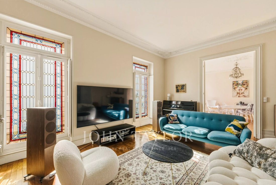 Apartment in Hôtel de Ville-Quinconce-Saint Seurin-Fondaudège, Bordeaux, France 1 - 18045082