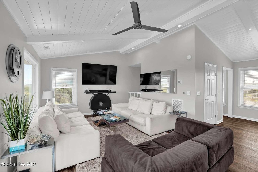 House in Surf City, North Carolina, United States 4 - 18042275