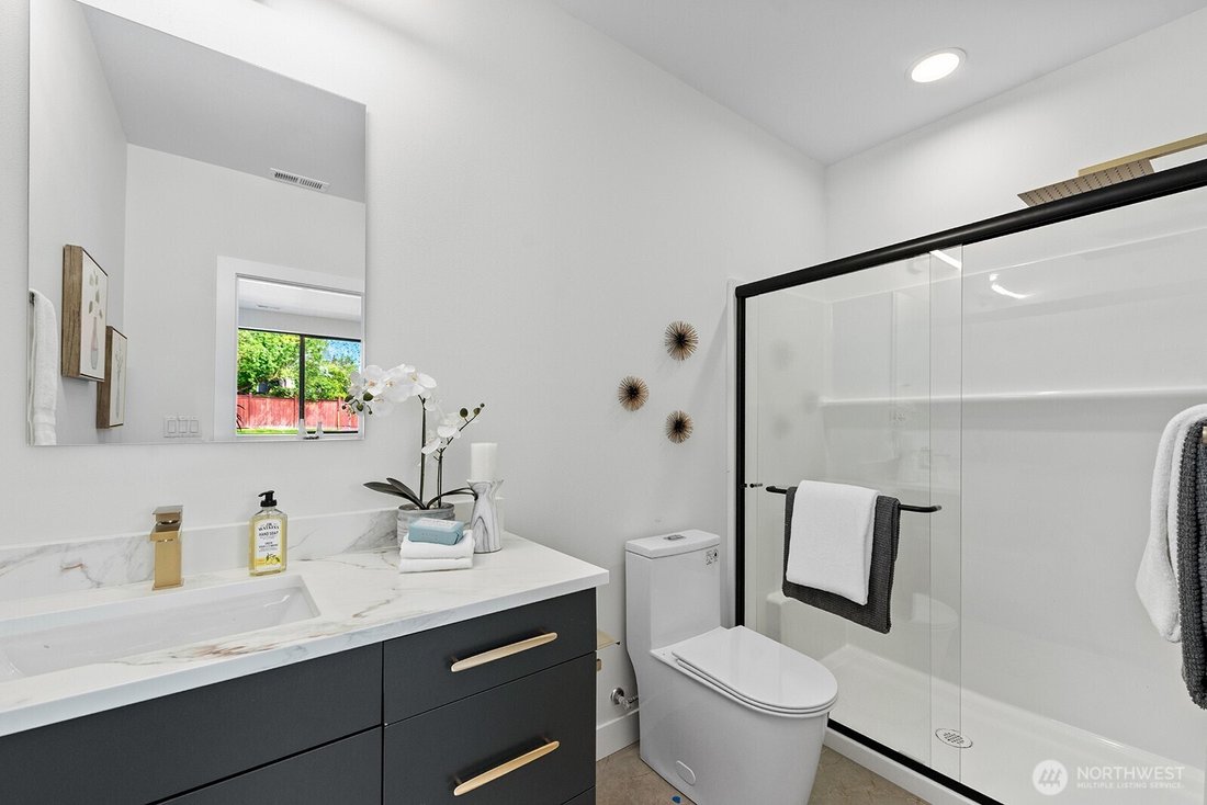 Casa a Mill Creek, Washington, Stati Uniti 5 - 18045506