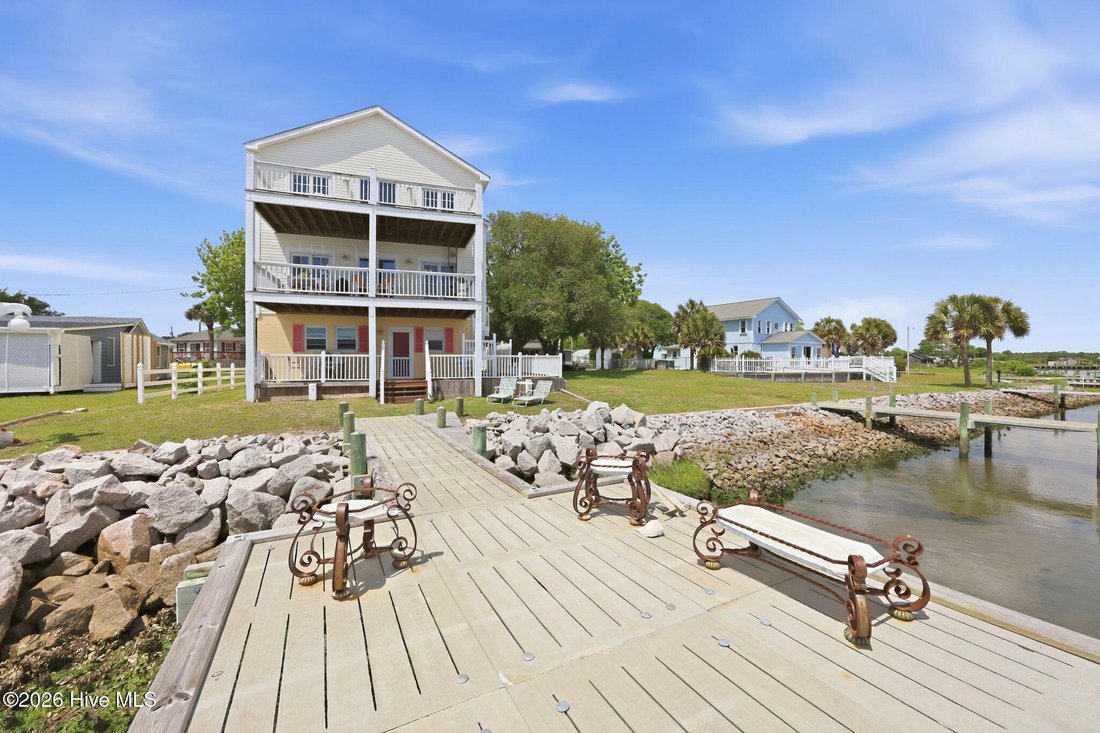 House in Broad Creek, North Carolina, United States 4 - 18043988