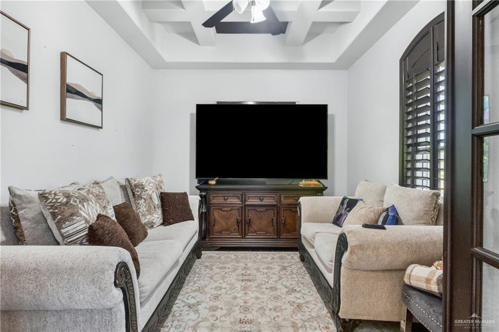 House in Elsa, Texas, United States 4 - 18044111