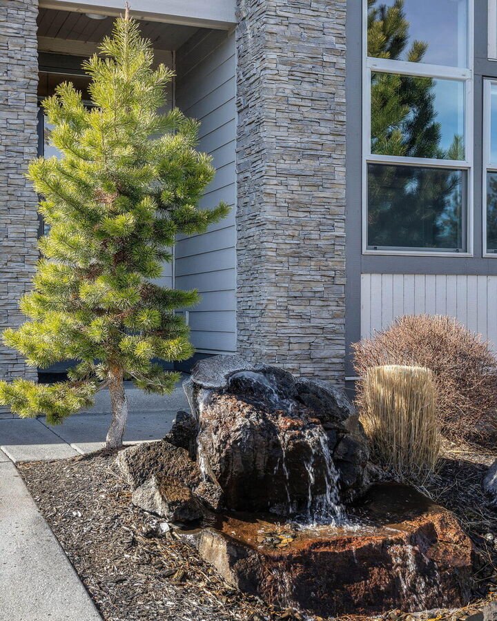 House in Bend, Oregon, United States 3 - 18043808