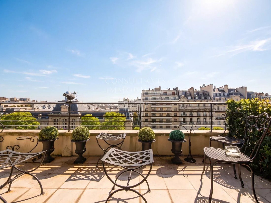 Apartment in Porte Dauphine, Paris 16e Arrondissement, Paris 3 - 18045071
