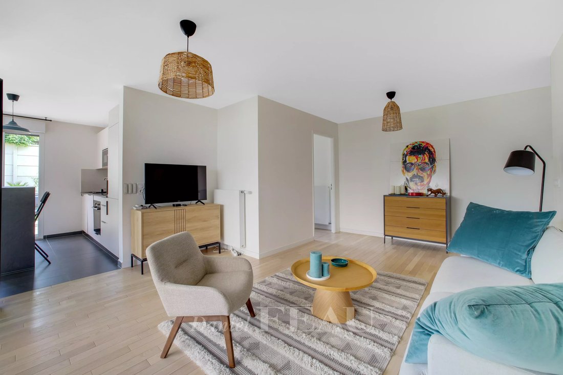 Apartment in Montreuil, Versailles, France 2 - 15309601