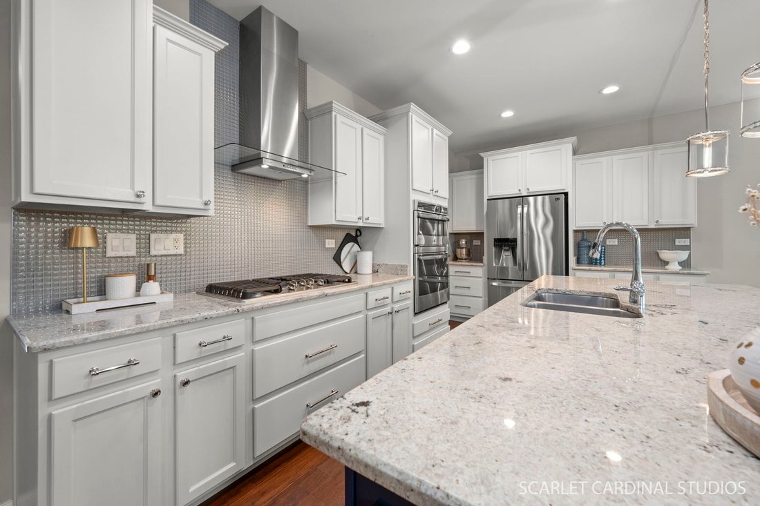 House in Bolingbrook, Illinois, United States 5 - 18045125