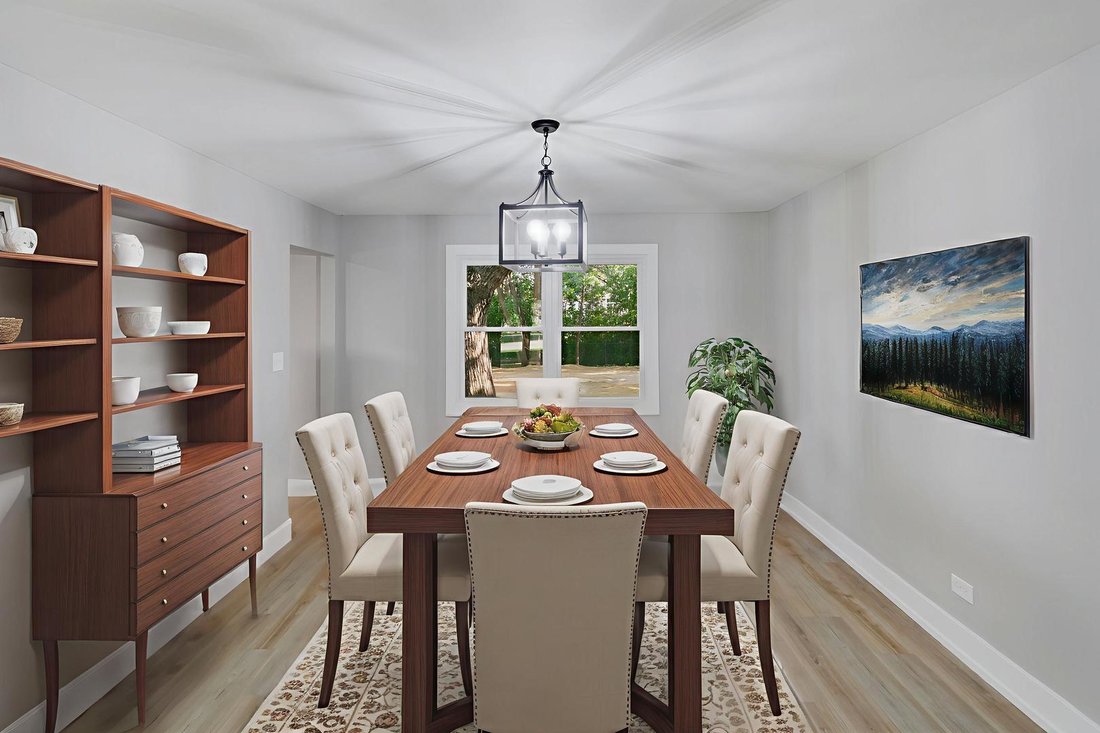 House in Naperville, Illinois, United States 3 - 18040615