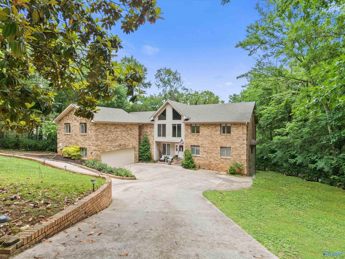 House in Redstone Arsenal, Alabama, United States 2 - 18036365