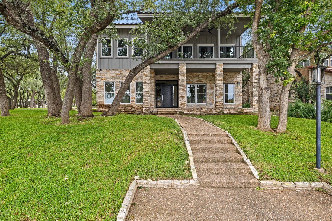 House in The Hills, Texas, United States 1 - 18038324