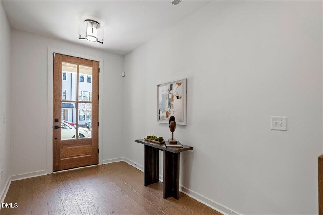 Townhouse in Raleigh, North Carolina, United States 5 - 18048122