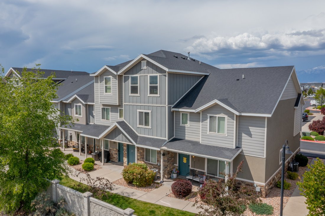 Vineyard, Utah, United States 1 - 18039611
