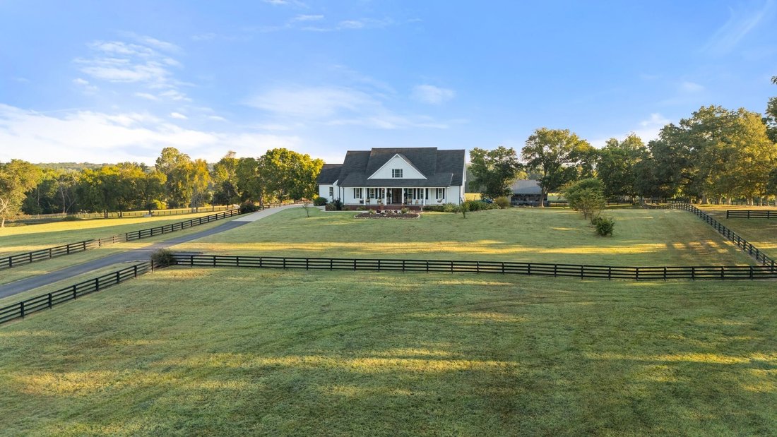 House in Springfield, Tennessee, United States 5 - 18049951