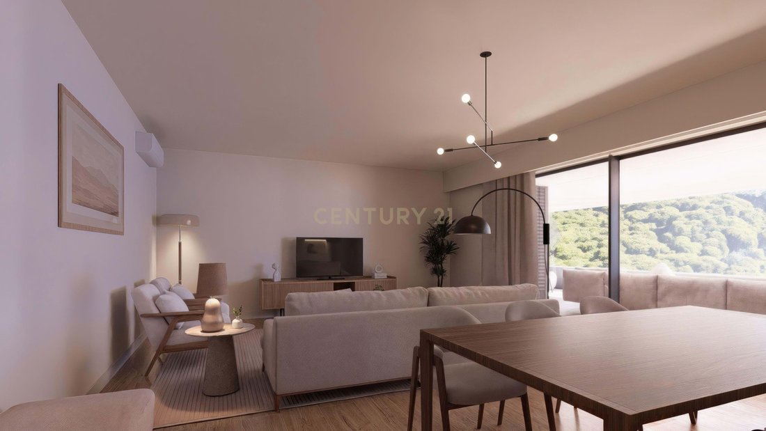 Apartment in Alges, Lisbon, Portugal 5 - 18039913