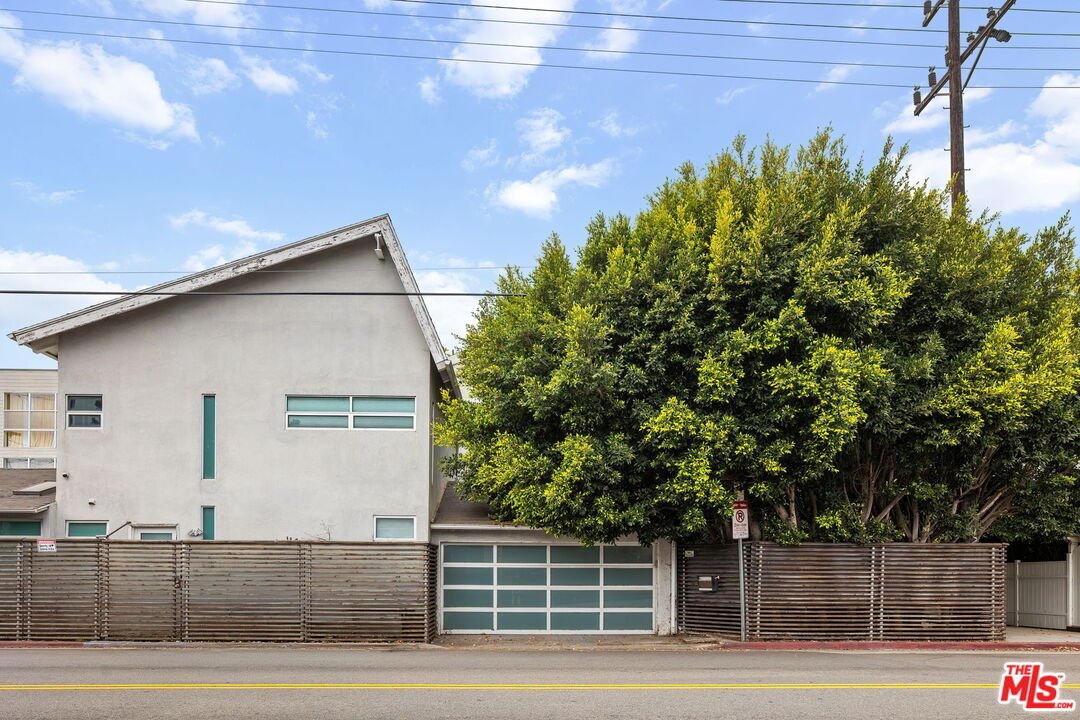 House in Los Angeles, California, United States 1 - 18047168