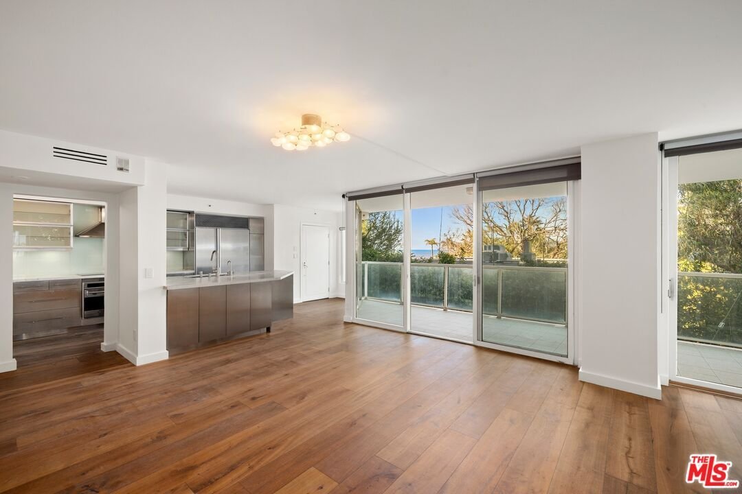 Condo in Santa Monica, California, United States 2 - 18047152
